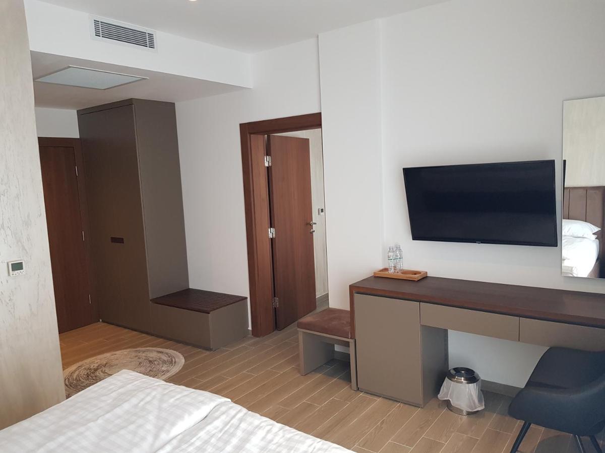 My Hotel Prizren Exteriör bild